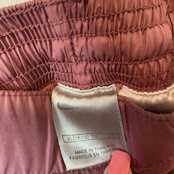 Nike mauve track pants - Picture 4 of 5